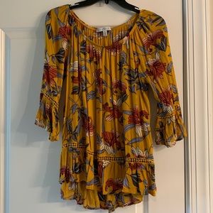 Fever blouse, large, beautiful rich gold color